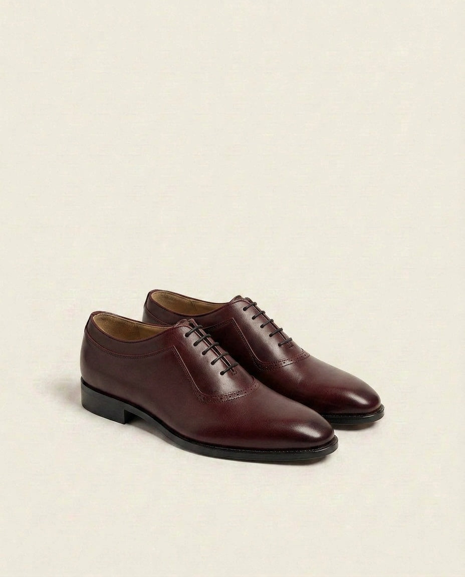 Burgundy Leather Oxford Shoes – Wingtip Detail Lace-Up Formal Shoes