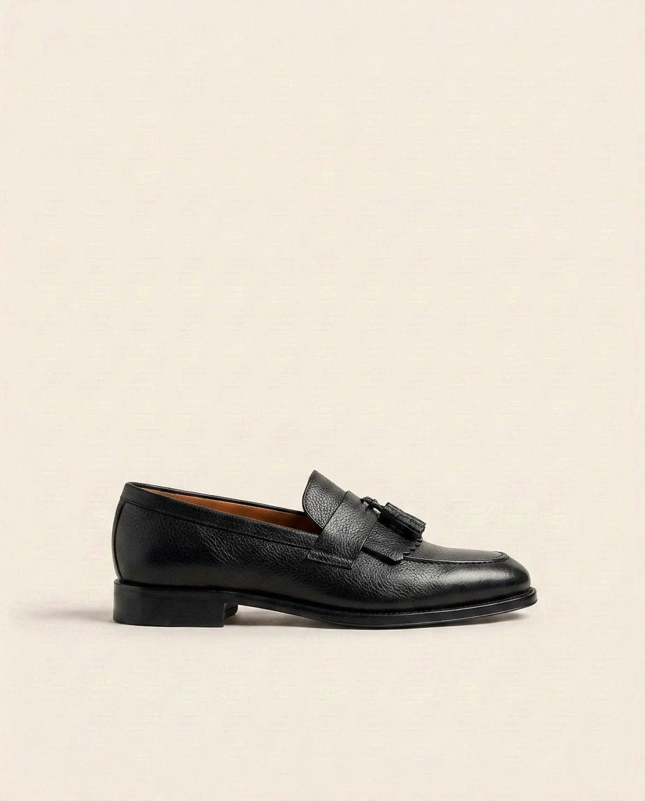 Black Leather Tassel Loafers for Men – Classic Formal Slip-On Shoes