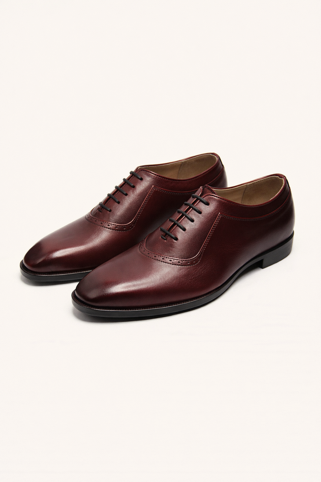 Burgundy Leather Oxford Shoes – Wingtip Detail Lace-Up Formal Shoes