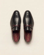 Black Leather Loafers with Contrast Strap – Modern Formal Slip-On Shoes