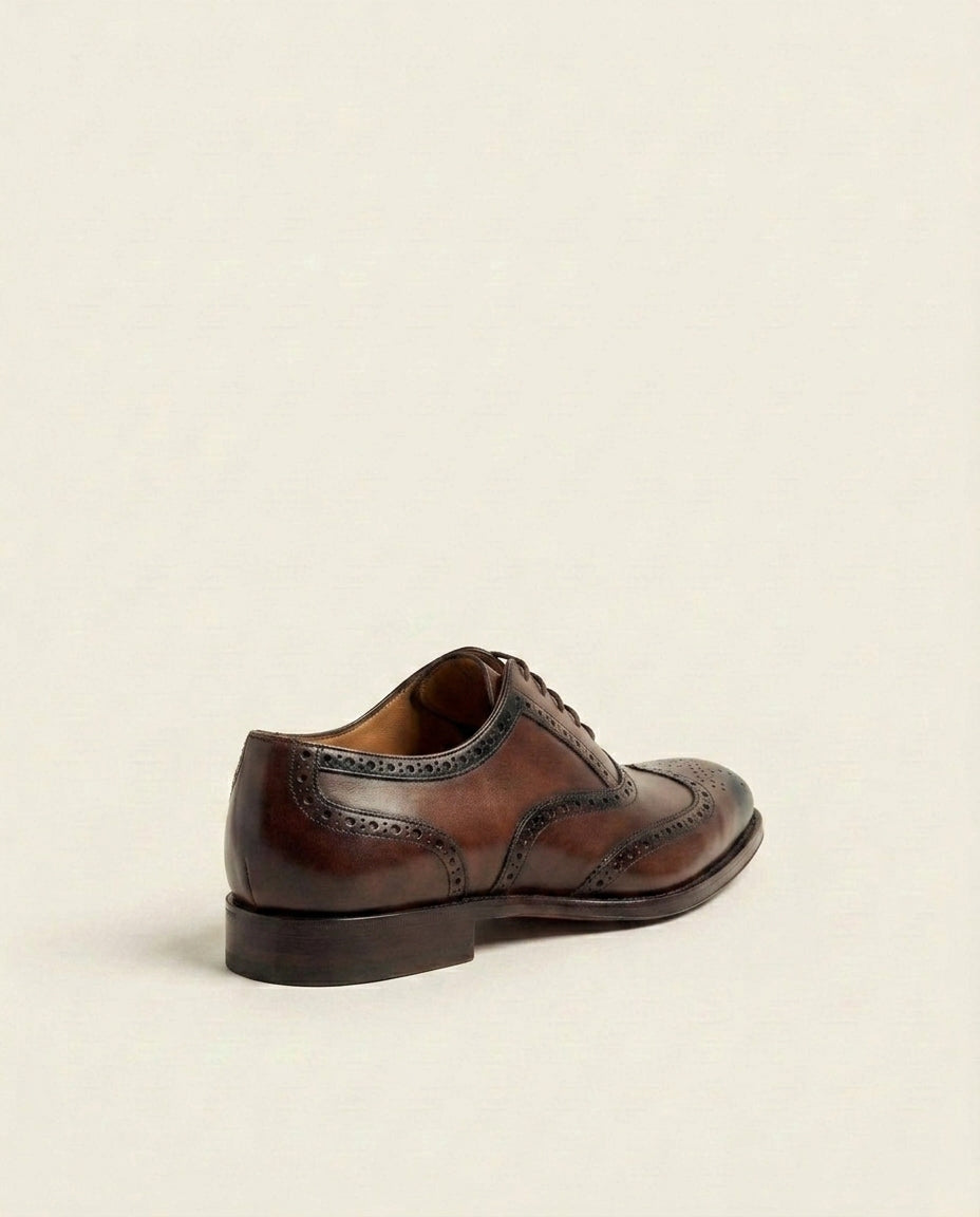 Brown Wingtip Brogue Oxford Shoes – Burnished Leather Formal Lace-Ups